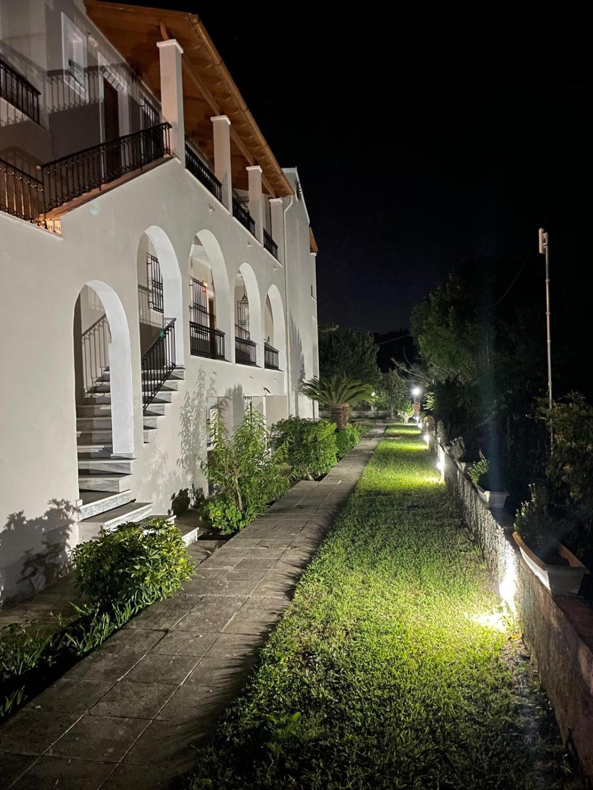 Casa Alema Verde Ipsos Exterior photo